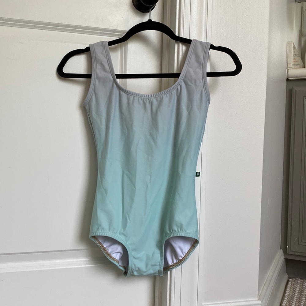 Luckyleo Dancewear
